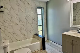 6742 Bowline Dr, Sarasota, FL 34231 - Photo 31