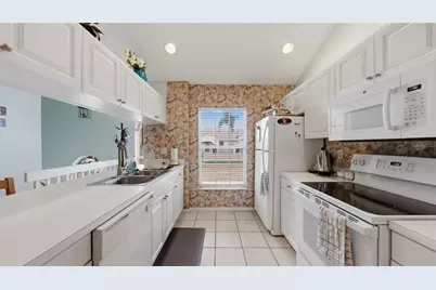 8389 Wingate Drive #2323, Sarasota, FL 34238 - Photo 23