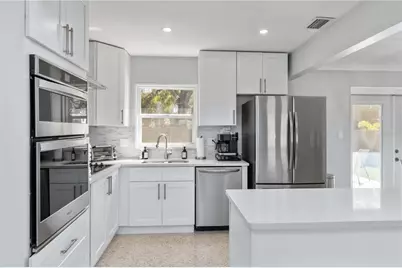 6950 29th Terrace N, Saint Petersburg, FL 33710 - Photo 3