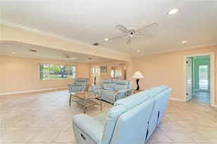 5310 N Tuttle Ave, Sarasota, FL 34234 - Photo 17