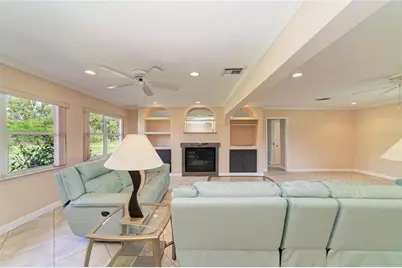 5310 N Tuttle Avenue, Sarasota, FL 34234 - Photo 19