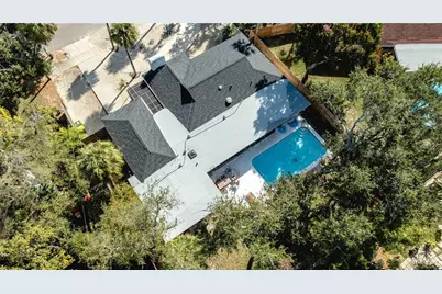 2019 Chippawa Place, Sarasota, FL 34234 - Photo 7