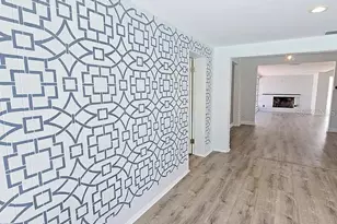 2019 Chippawa Pl, Sarasota, FL 34234 - Photo 15