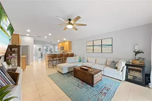 6130 Blue Runner Ct, Lakewood Ranch, FL 34202 - Photo 5