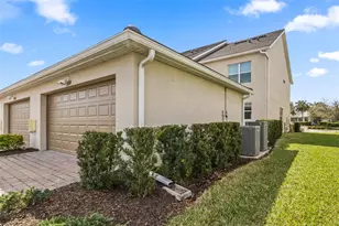 12021 Cranston Way, Lakewood Ranch, FL 34211 - Photo 3