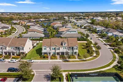 12021 Cranston Way, Lakewood Ranch, FL 34211 - Photo 5