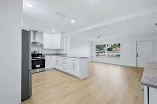 4903 21st Ave W, Bradenton, FL 34209 - Photo 9