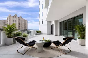 301 Quay Commons, Sarasota, FL 34236 - Photo 21