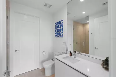 301 Quay Commons #509, Sarasota, FL 34236 - Photo 19