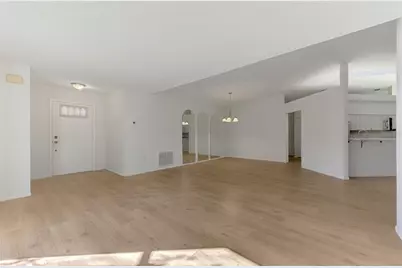 5711 Garden Lakes Palm, Bradenton, FL 34203 - Photo 11