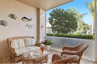 9631 Castle Point Drive #1113, Sarasota, FL 34238 - Photo 7