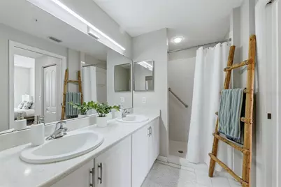 9631 Castle Point Drive #1113, Sarasota, FL 34238 - Photo 31
