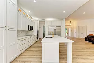 8326 Misty Wood Ct, Sarasota, FL 34241 - Photo 11