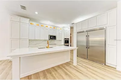 8326 Misty Wood Court, Sarasota, FL 34241 - Photo 9