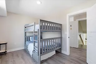 2518 Avenue B, Bradenton Beach, FL 34217 - Photo 27