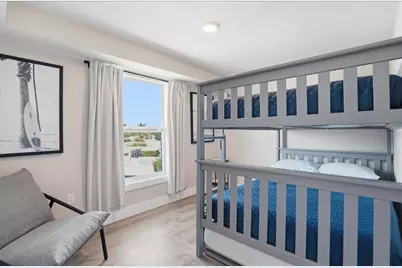 2518 Avenue B, Bradenton Beach, FL 34217 - Photo 67