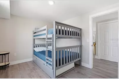 2518 Avenue B, Bradenton Beach, FL 34217 - Photo 69