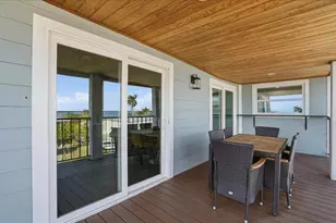 2518 Avenue B, Bradenton Beach, FL 34217 - Photo 73