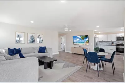 2518 Avenue B, Bradenton Beach, FL 34217 - Photo 11