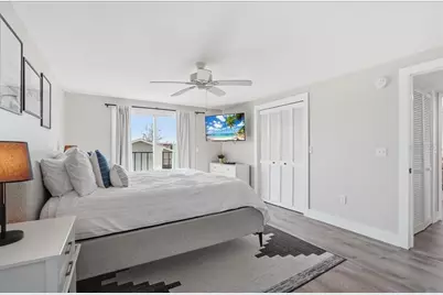 2518 Avenue B, Bradenton Beach, FL 34217 - Photo 63