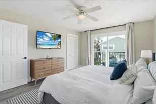 2518 Avenue B, Bradenton Beach, FL 34217 - Photo 33