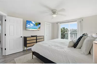 2518 Avenue B, Bradenton Beach, FL 34217 - Photo 59