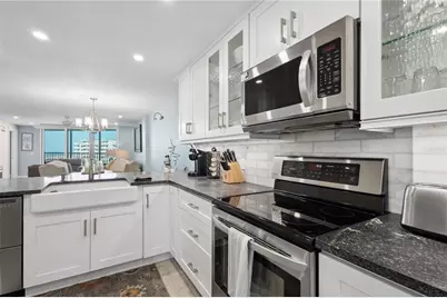 5880 Midnight Pass Road #704, Sarasota, FL 34242 - Photo 5