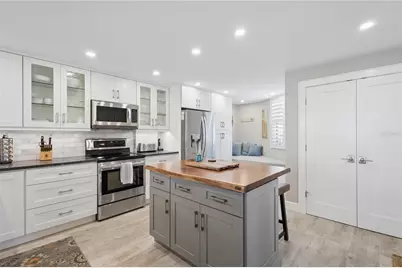 5880 Midnight Pass Road #704, Sarasota, FL 34242 - Photo 3