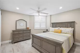 5880 Midnight Pass Rd, Sarasota, FL 34242 - Photo 21