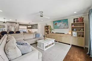 808 60th St NW, Bradenton, FL 34209 - Photo 5