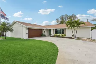 808 60th St NW, Bradenton, FL 34209 - Photo 3