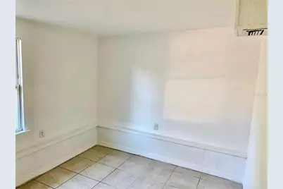 2038 19th Avenue W, Bradenton, FL 34205 - Photo 13