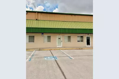 120 Triple Diamond Boulevard #E, North Venice, FL 34275 - Photo 11