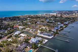 1267 Starboard Ln, Sarasota, FL 34242 - Photo 15