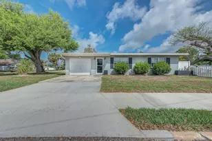 1202 26th Ave W, Palmetto, FL 34221 - Photo 1