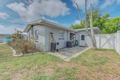 1202 26th Avenue W, Palmetto, FL 34221 - Photo 39