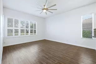 8876 Huntington Pointe Dr, Sarasota, FL 34238 - Photo 15