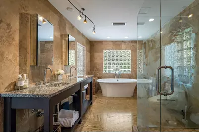 218 Robin Drive, Sarasota, FL 34236 - Photo 23