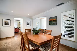 218 Robin Dr, Sarasota, FL 34236 - Photo 11