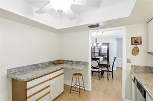 1908 49th St W, Bradenton, FL 34209 - Photo 15