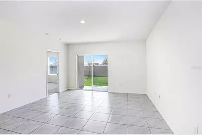 31210 Penny Surf Loop, Wesley Chapel, FL 33545 - Photo 7