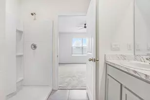 31210 Penny Surf Loop, Wesley Chapel, FL 33545 - Photo 17