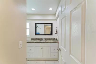 7309 Meadowbrook Drive, Sarasota, FL 34243 - Photo 21