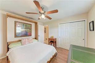 7309 Meadowbrook Dr, Sarasota, FL 34243 - Photo 19