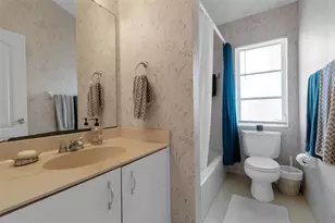 5000 Lemon Bay Dr, Venice, FL 34293 - Photo 35