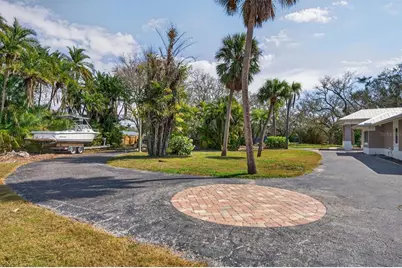 7108 Midnight Pass Road, Sarasota, FL 34242 - Photo 65