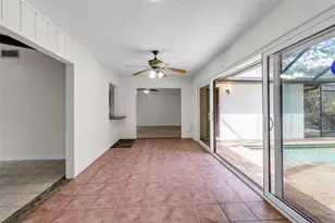 4867 Huntleigh Dr, Sarasota, FL 34233 - Photo 21