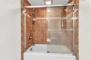 4867 Huntleigh Dr, Sarasota, FL 34233 - Photo 33