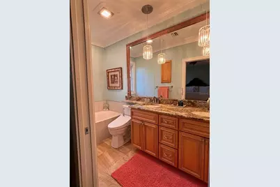 7753 Bergamo Avenue, Sarasota, FL 34238 - Photo 19