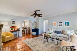 239 Sovrano Rd, Venice, FL 34285 - Photo 11